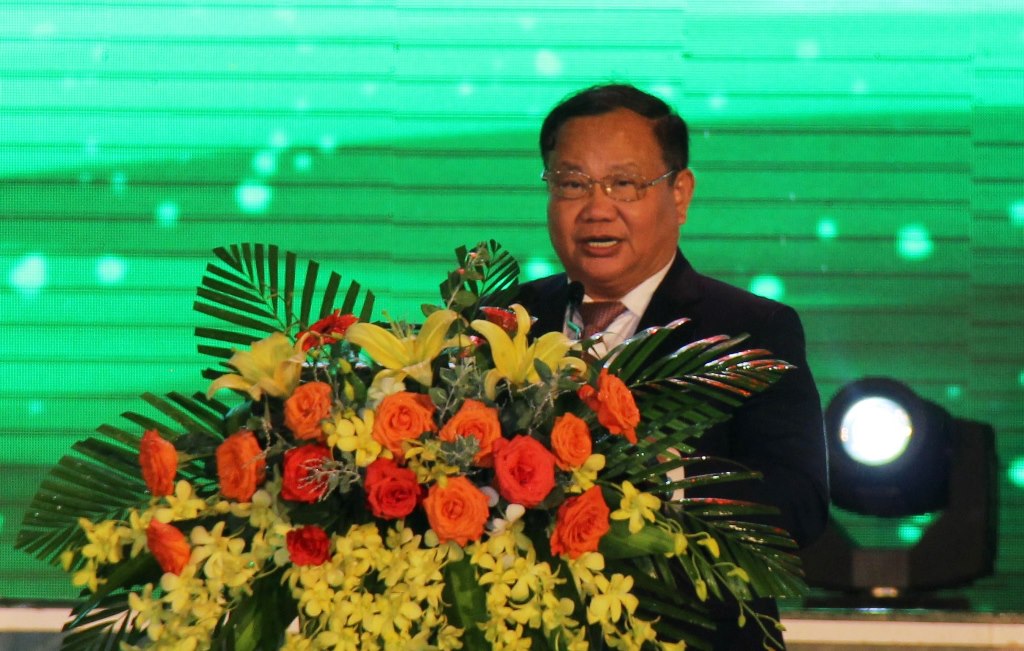 Phó Chủ tịch Trung ương Hội Nông dân Việt Nam Đinh Khắc Đính phát biểu khai mạc Festival
