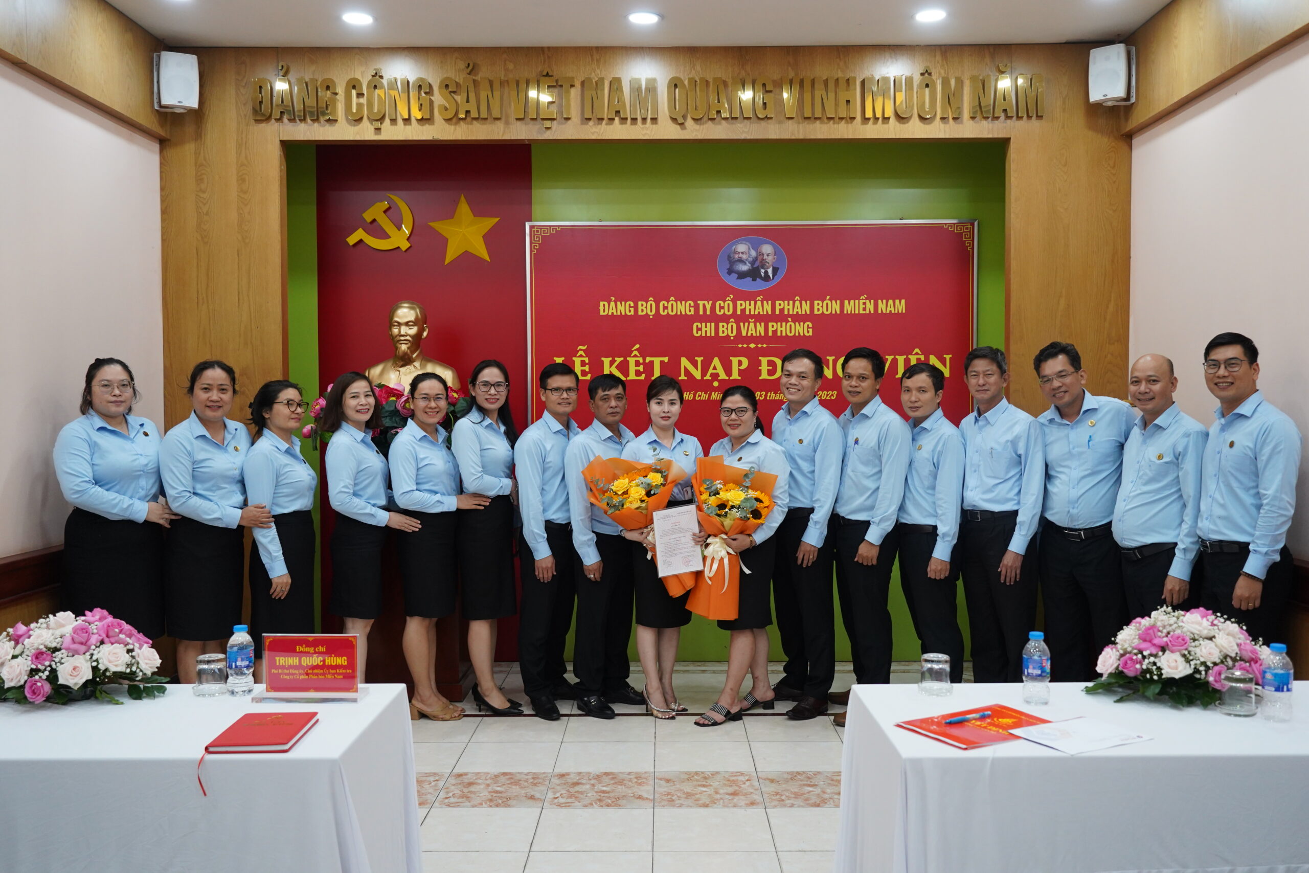LỄ KẾT NẠP ĐẢNG VIÊN MỚI CÔNG TY CỔ PHẦN PHÂN BÓN MIỀN NAM VÀ NHÀ MÁY PHÂN BÓN CỬU LONG